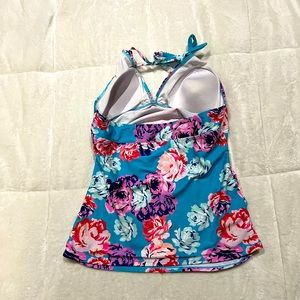 No brand swimsuit top